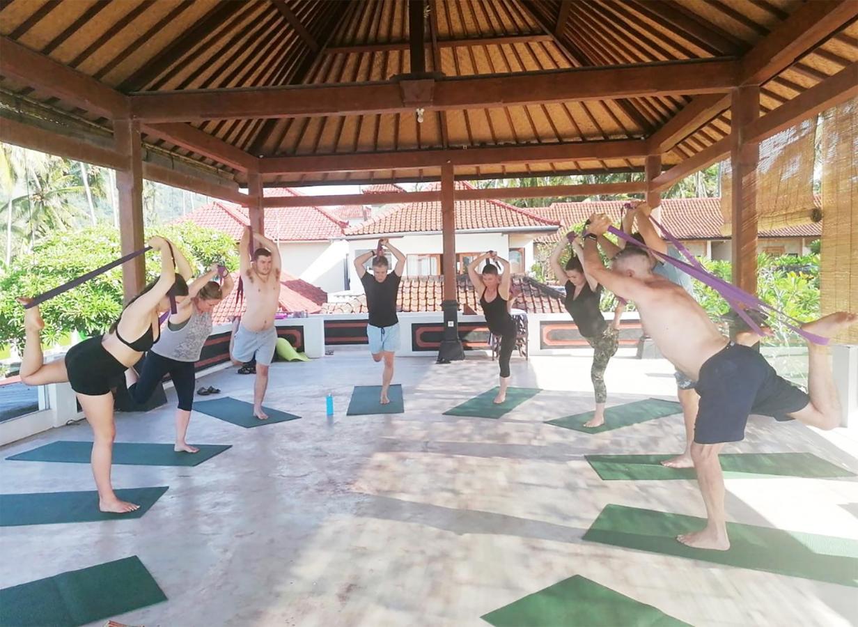 Puri Oka Beach Bungalows Candidasa Dış mekan fotoğraf